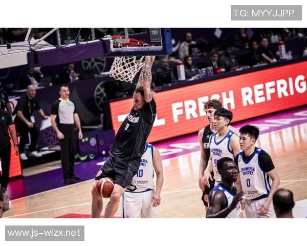 中国男篮迎战新西兰队力争胜利全力以赴展现团队精神与竞技状态 中国男篮迎战新西兰队力争胜利全力以赴展现团队精神与竞技状态